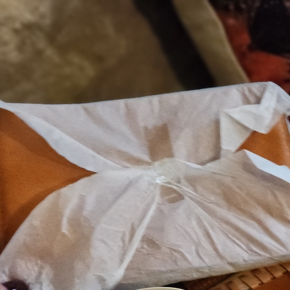 Purse - Picture 4 of 6